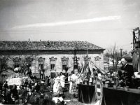 ALBUM 1958 020  1958 Május 1. Ünnepi gyűlés - Aszód, Szabadság tér.